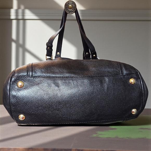 Michael Kors Travel Gansevoort Belted Pebble Grain Black Leather Tote - Picture 5 of 6